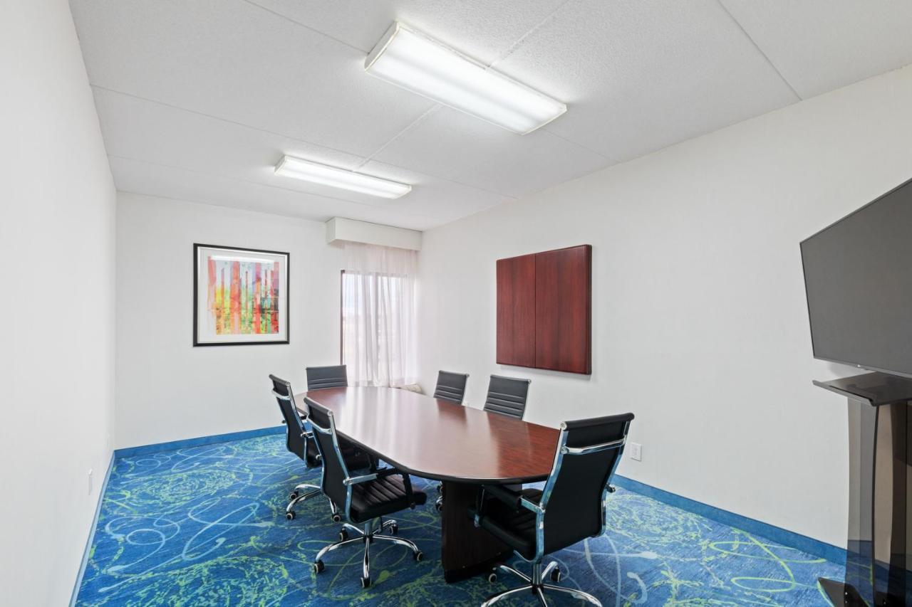 Allentown Park Hotel, Ascend Hotel Collection Fogelsville Buitenkant foto