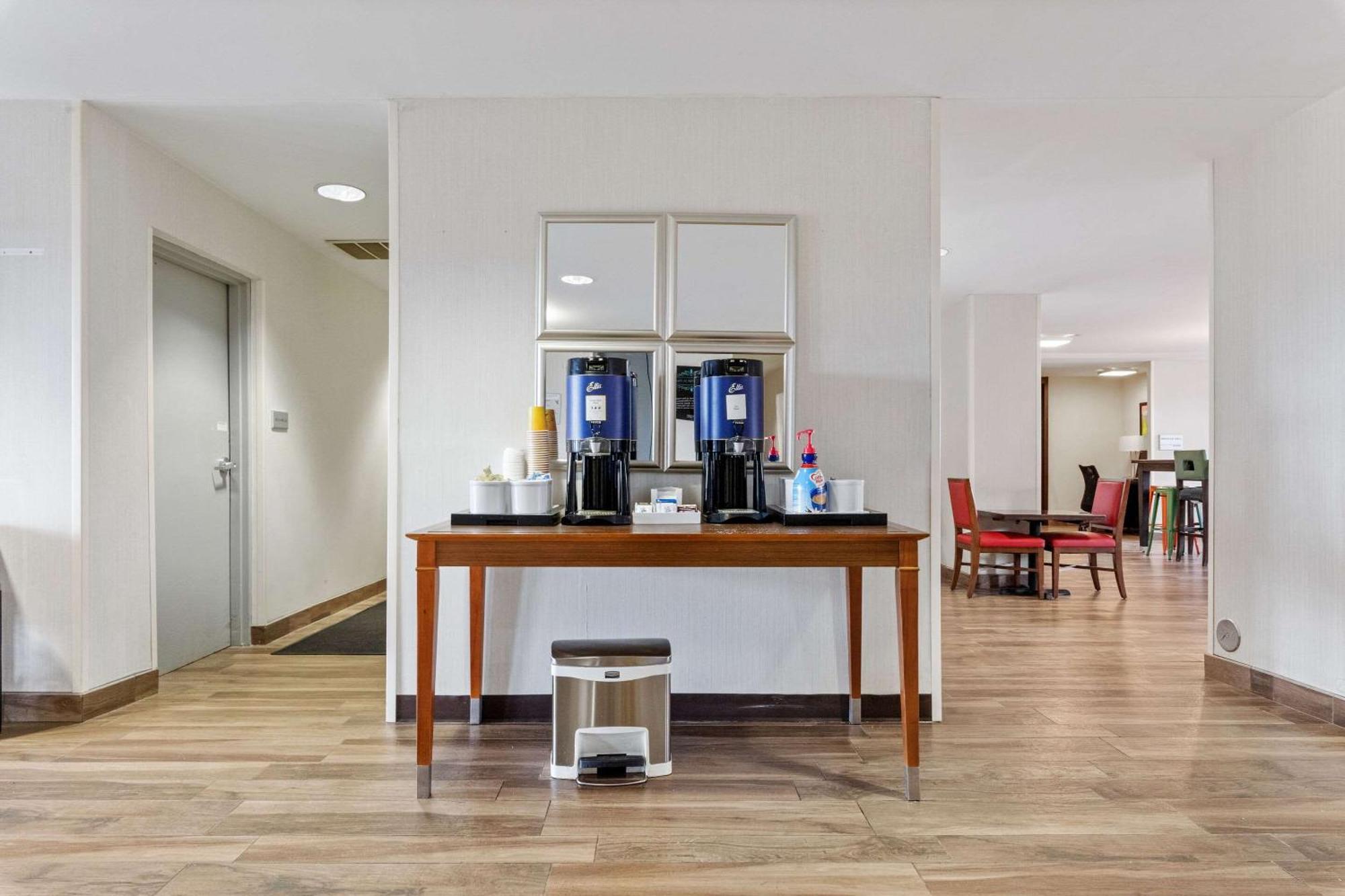 Allentown Park Hotel, Ascend Hotel Collection Fogelsville Buitenkant foto